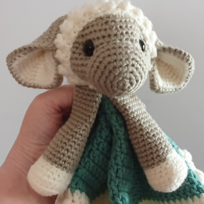 Lamb Lovey